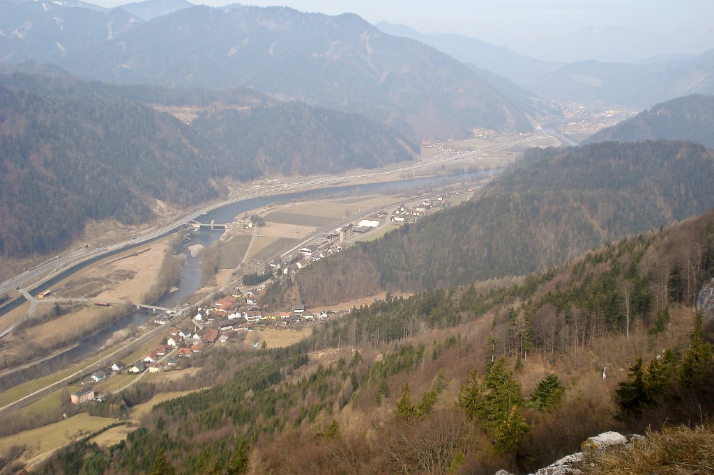 04 Murtal Blickrichtung Bruck an der Mur.JPG